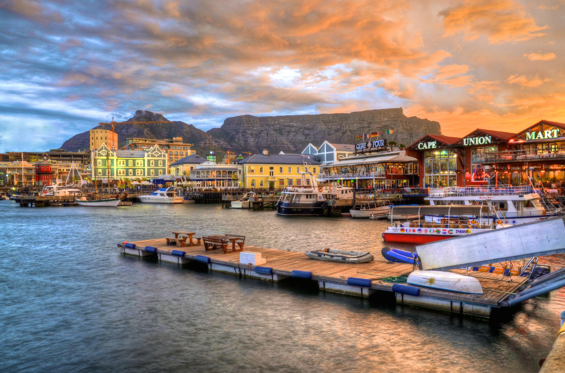 AdobeStock_69440448-Cape Town AdobeStock_69440448-Cape Town
