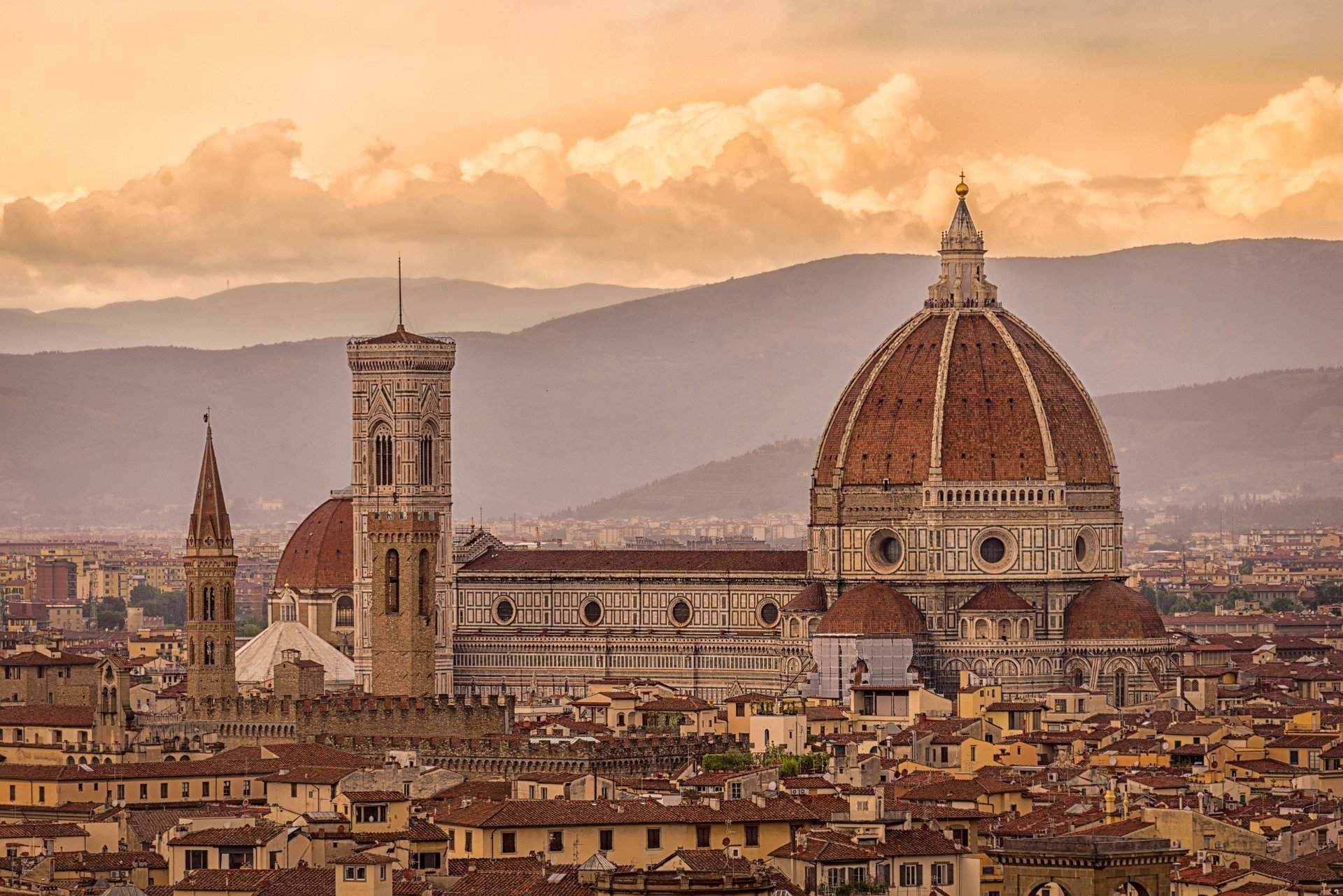 Florence 1 resize Florence 1 resize