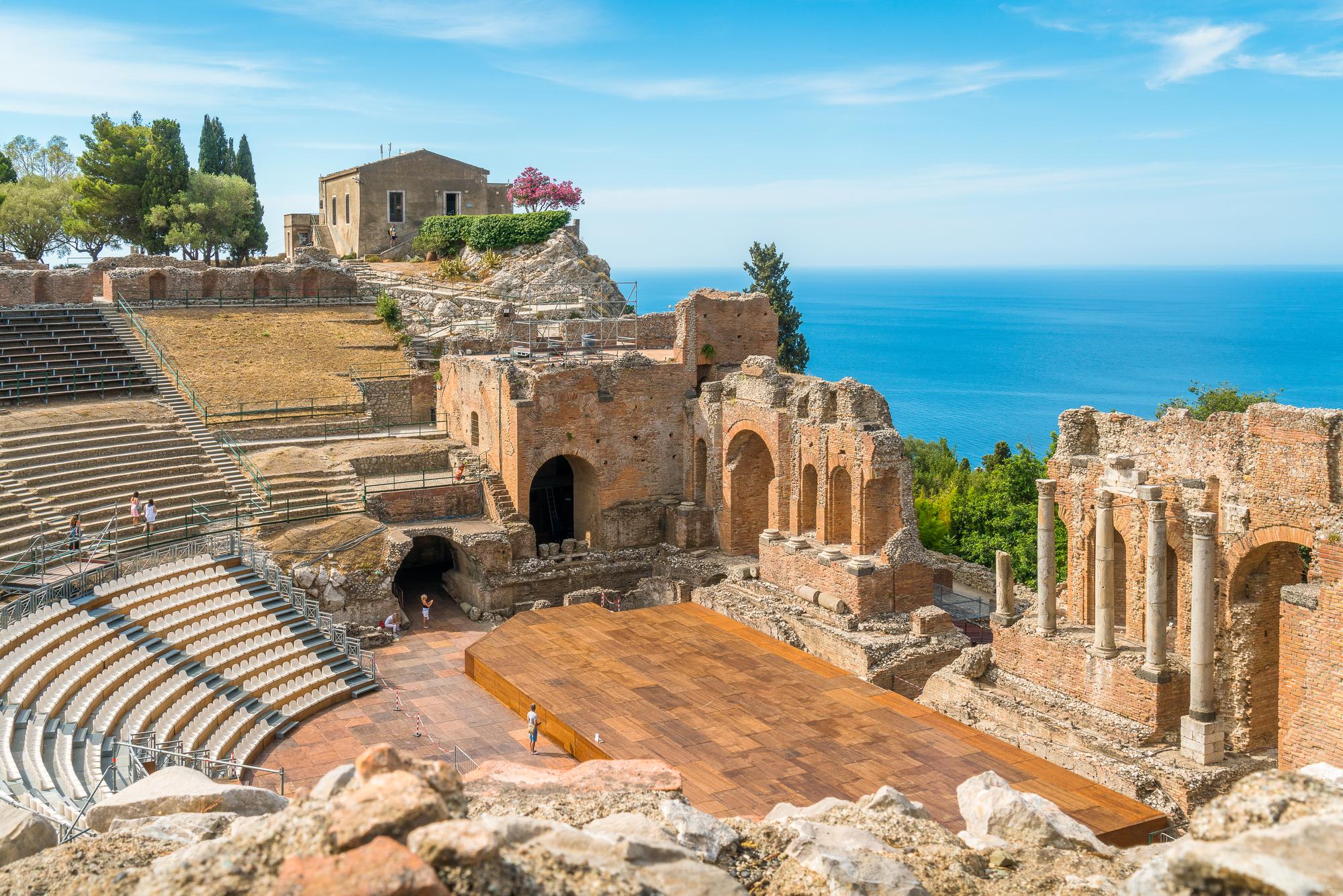 RESIZED Depositphotos_259972642_L MESSINA – TAORNIMA RESIZED Depositphotos_259972642_L MESSINA – TAORNIMA